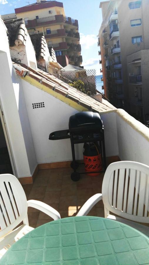 Apartamento Decada Cervantes 19 فوينخيرولا المظهر الخارجي الصورة