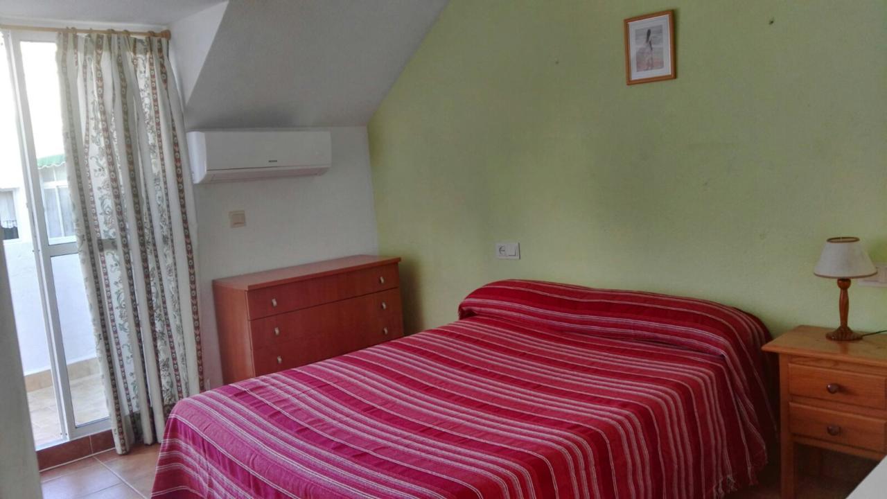 Apartamento Decada Cervantes 19 فوينخيرولا المظهر الخارجي الصورة